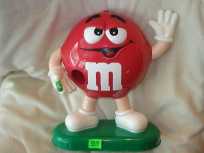 M&amp;M's #29 *USA* 23x20cm *Very good condition