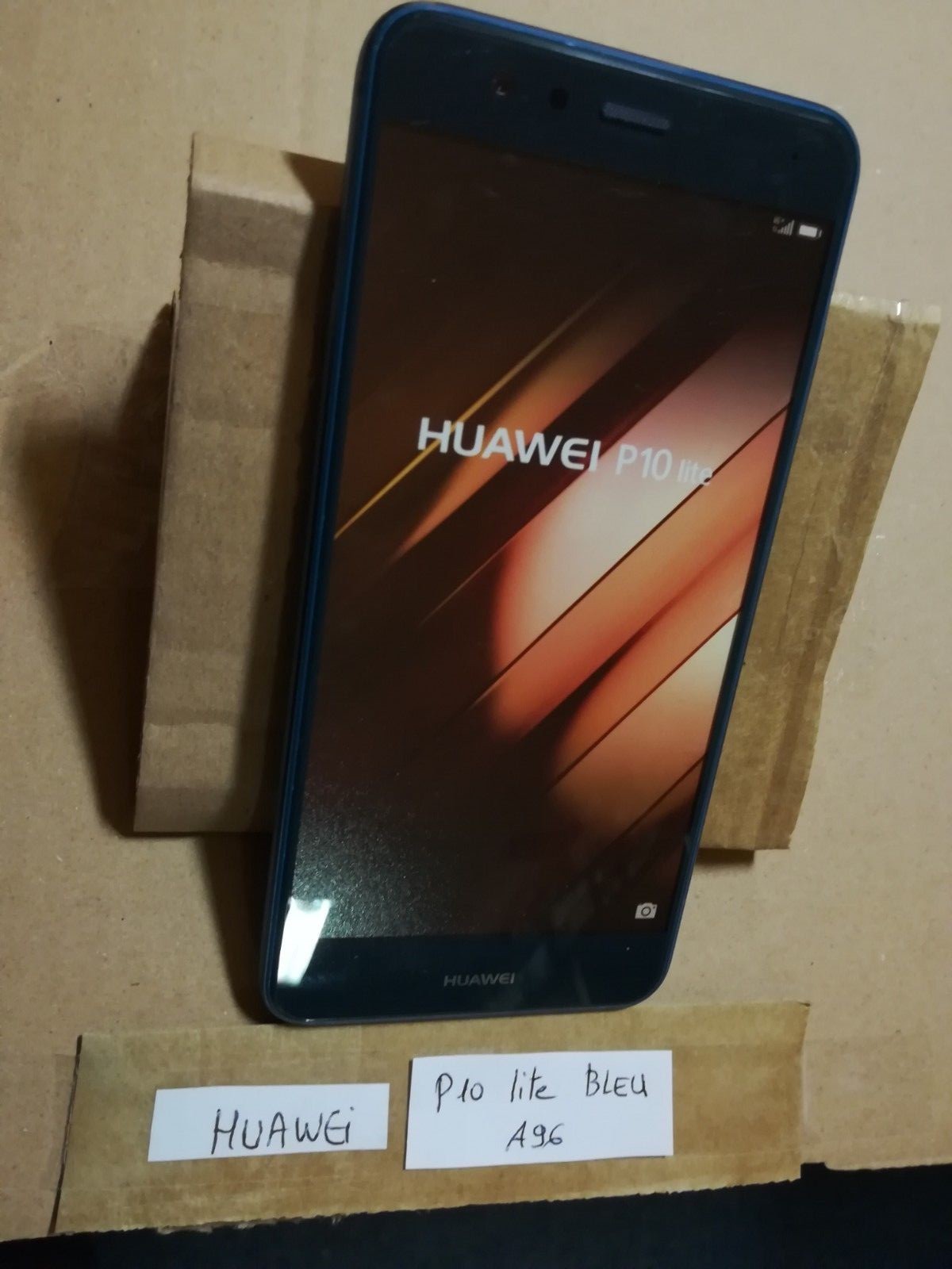 Dummy mobile phone, model number A96: HUAWEI P10 lite blue