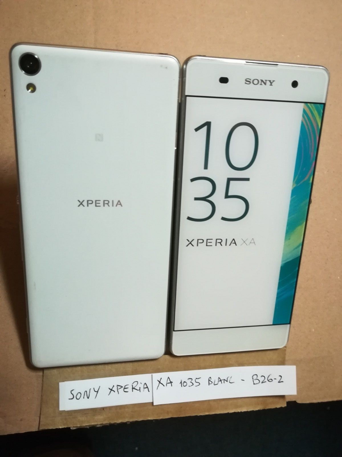 Dummy mobile phone/smartphone No. B26-2: SONY XPERIA XA white