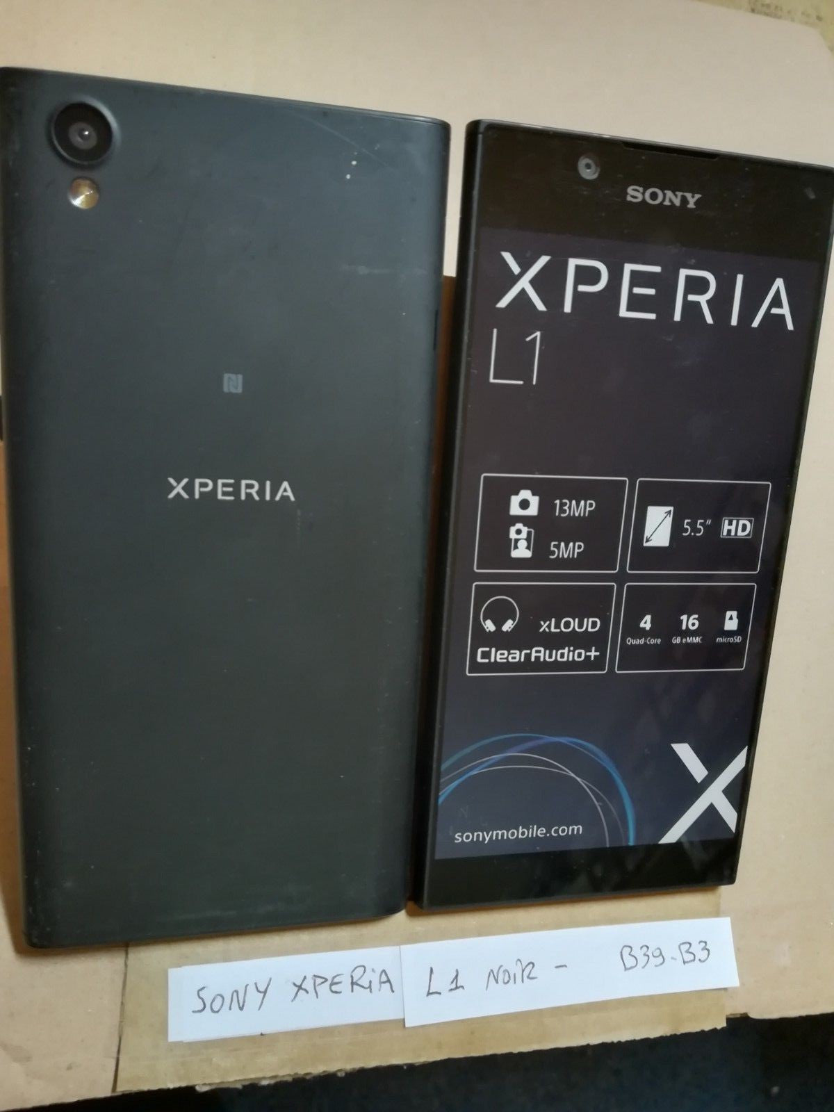 Dummy mobile phone/smartphone No. B39-B3: Sony Xperia L1 black