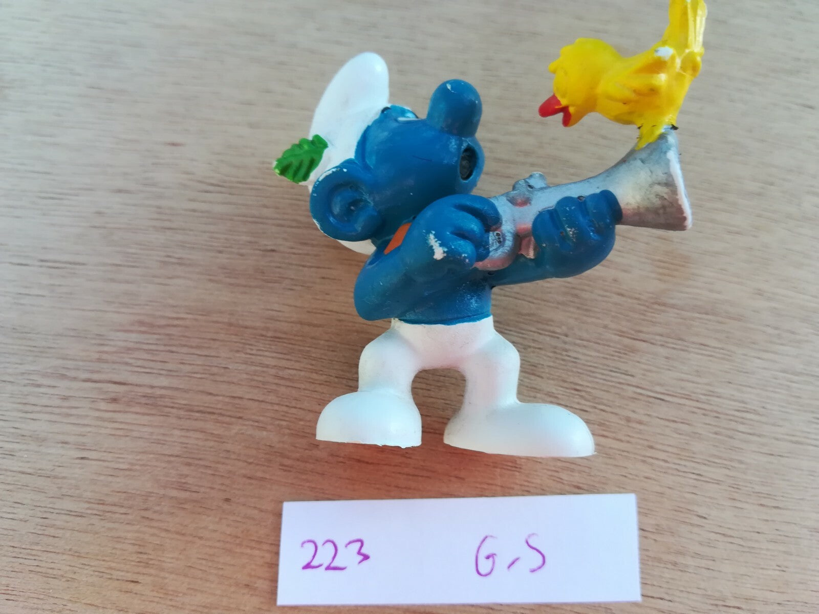 figurine SMURF 223: Hunter - W.Germany Schleich / Smurf