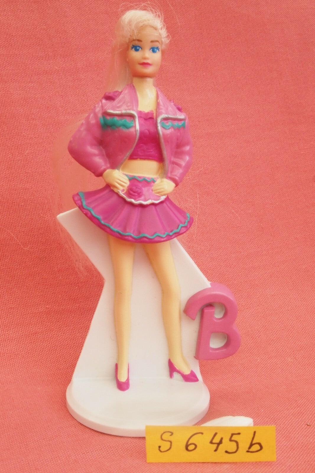 Doll S645*: Mini Barbie McDonald USA 10cm / Pink Mini Skirt with B on Stand