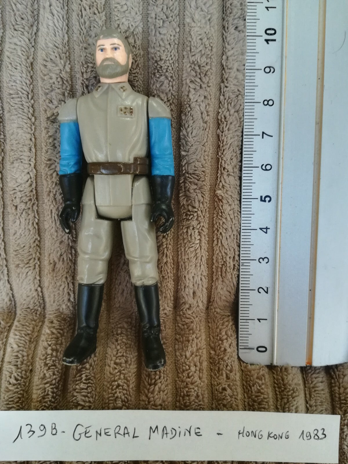 figurine STAR WARS 139B: GENERAL MADINE - 1983 - Hong Kong