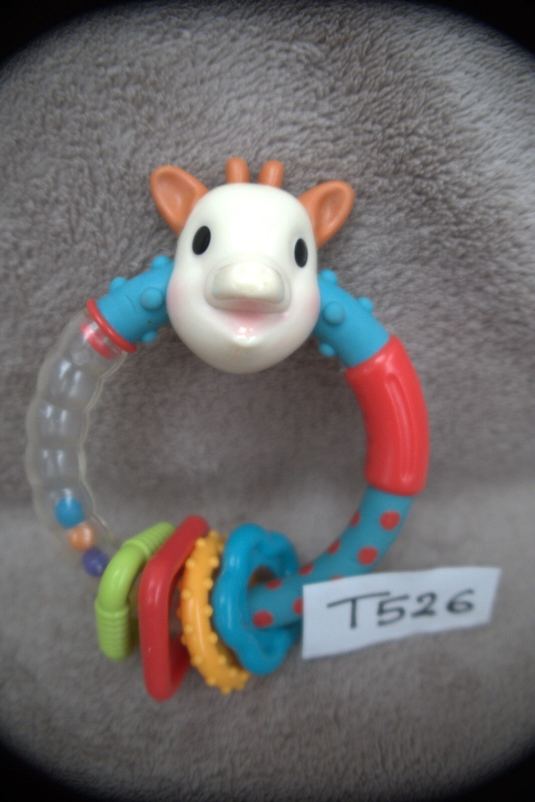Early learning toy no. T526: VULLI giraffe teething ring, brand new condition, 12cm diameter