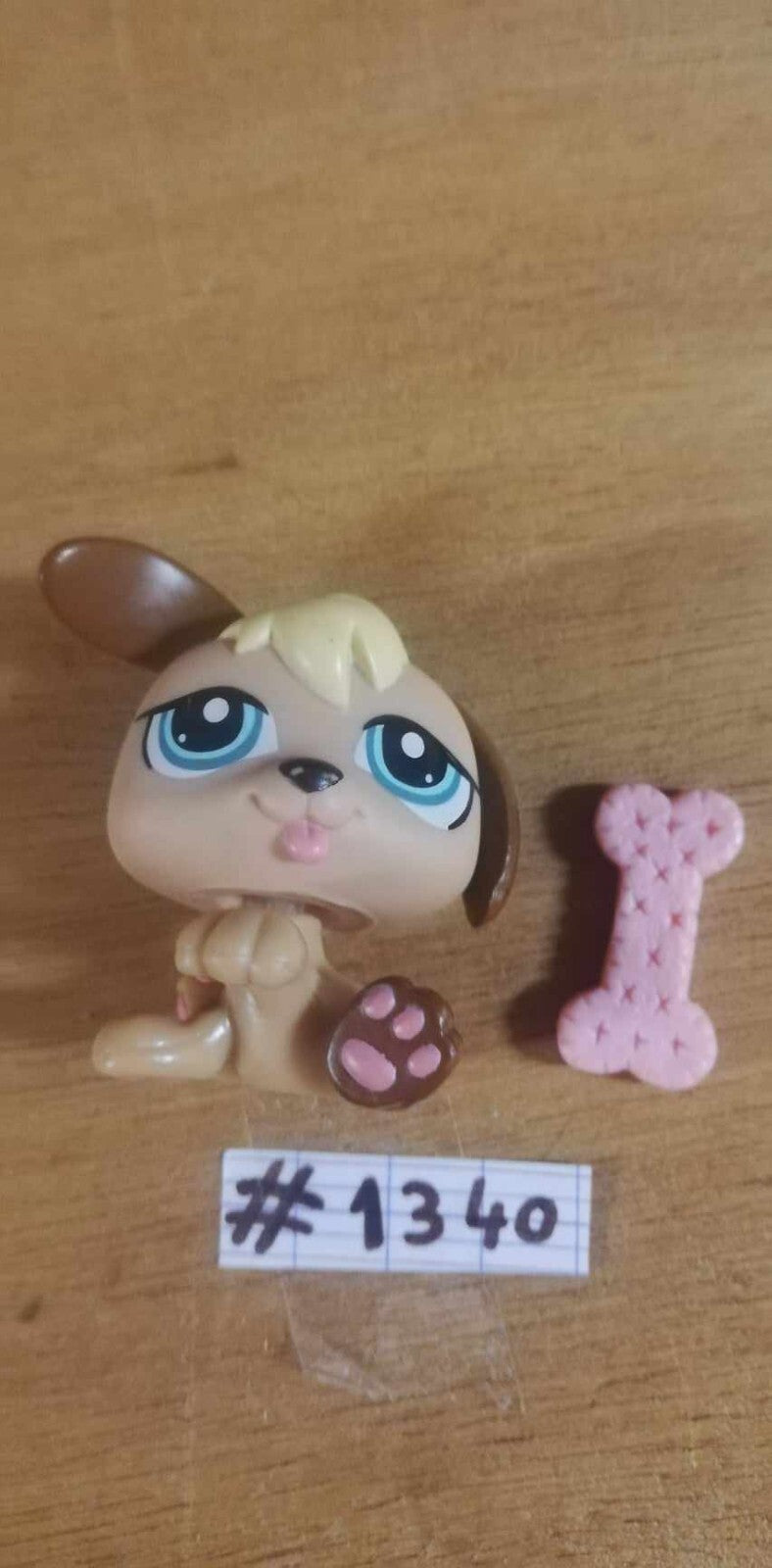 LITTLEST PETSHOP figurine: BABY DOG #1340 (puppy dog ​​w/bone) + bone
