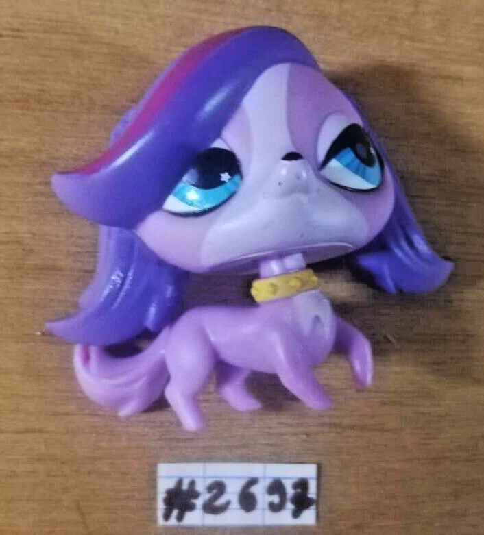 figurine LITTLEST PETSHOP: DOG #2697 (zoe trent maltese dog spaniel)