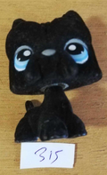 LITTLEST PETSHOP figurine: WESTIE VELVET DOG #315 (black scottie dog)