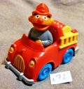 Voiture A72 Vintage ERNIE Pompier Rue Sesame street Playskool 1981 diecast