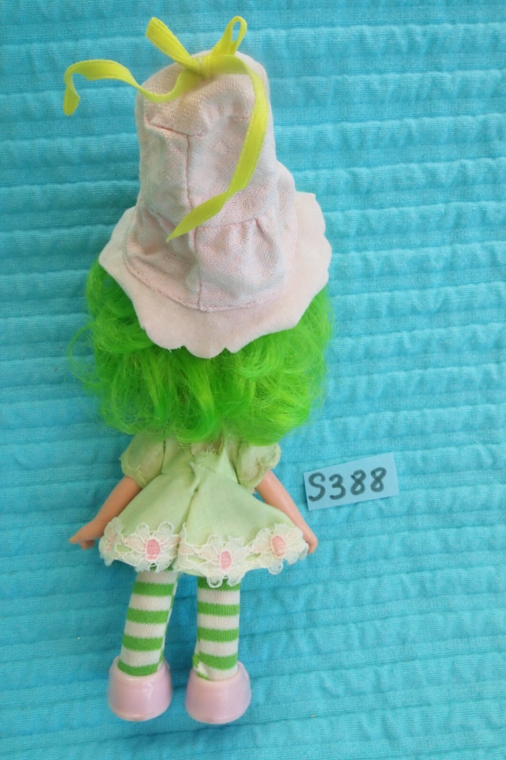 Strawberry Shortcake Doll No. S388