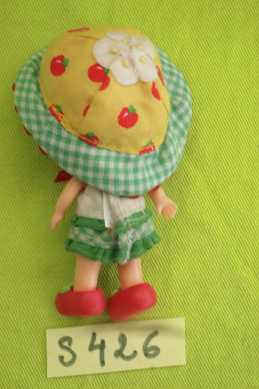 Strawberry Shortcake Doll No. S426 - 8 cm