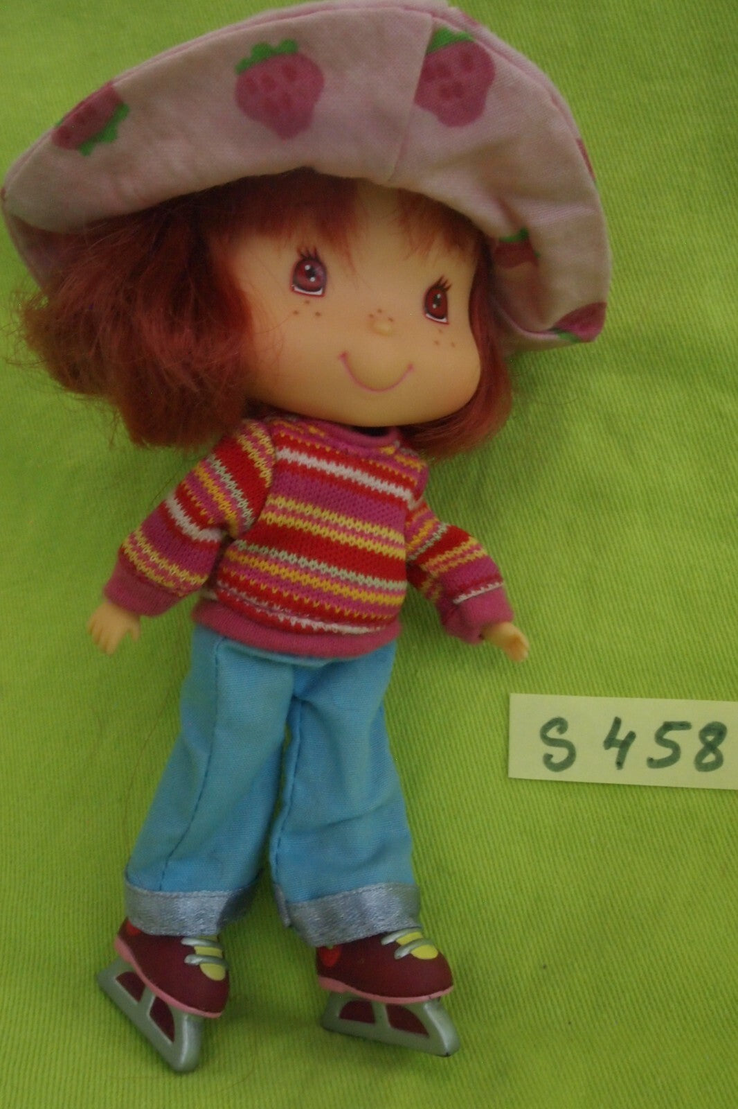 Strawberry Shortcake Doll No. S458 - 14 cm