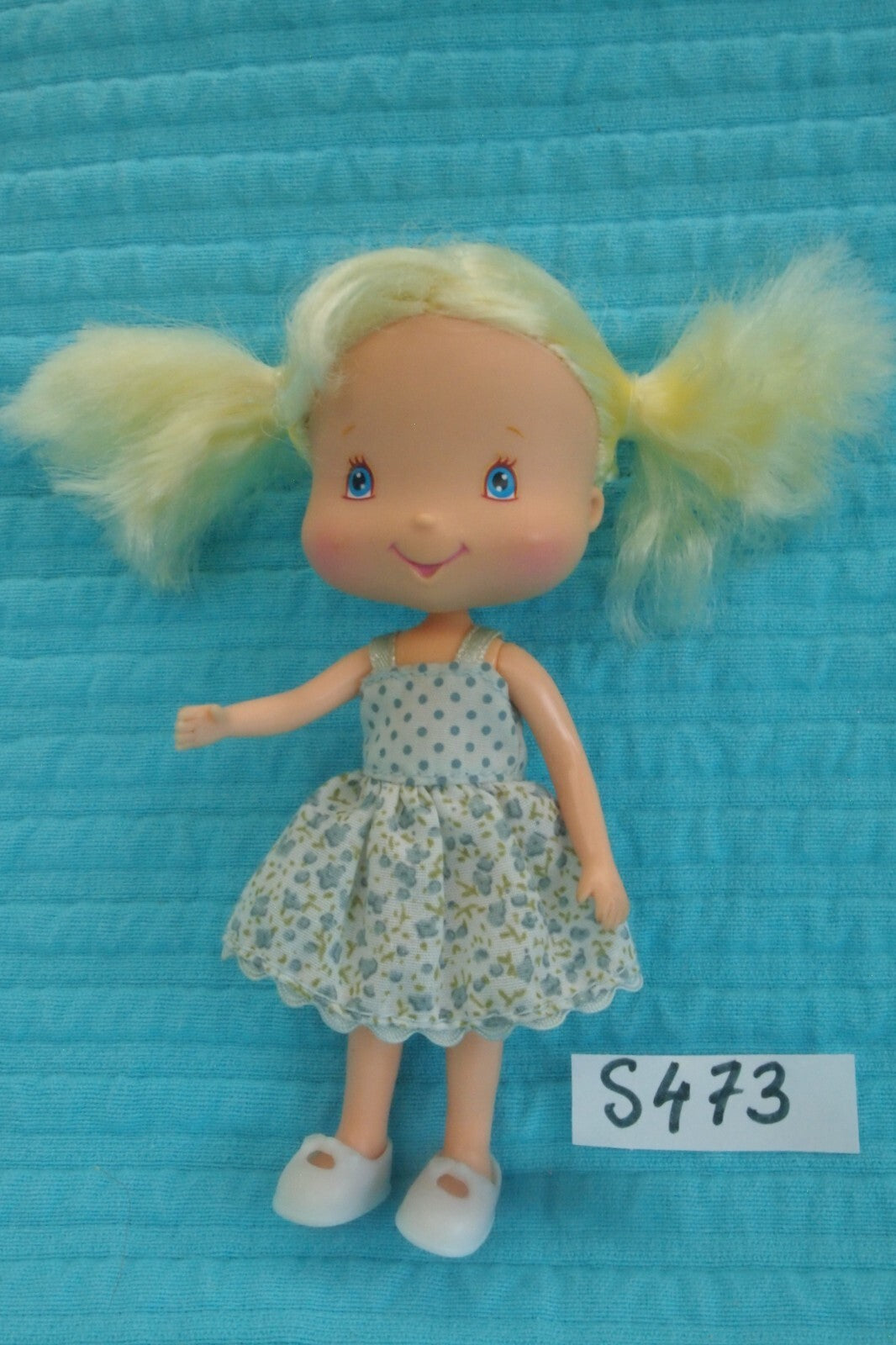 Strawberry Shortcake Doll No. S473 - 14 cm