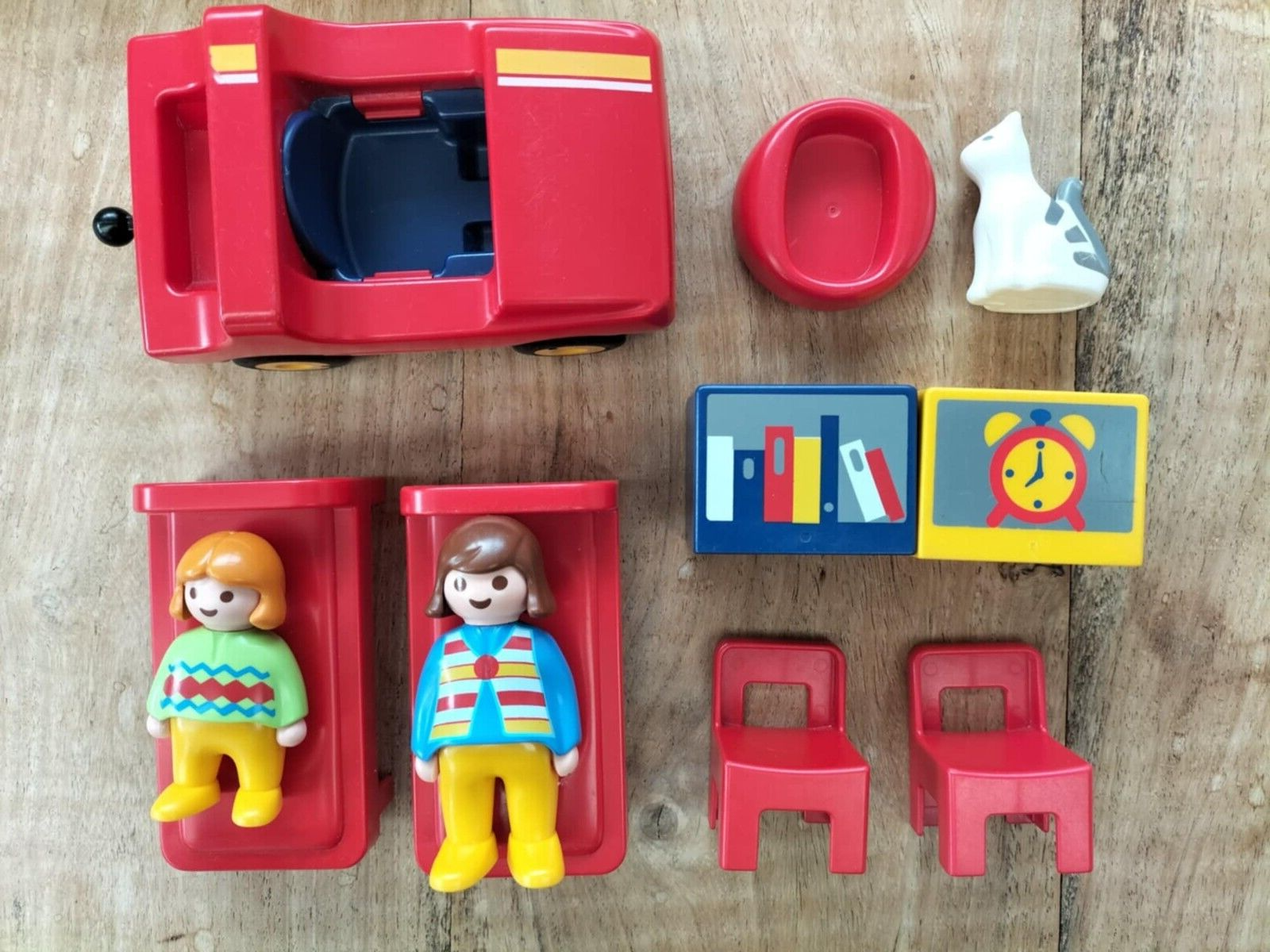 Playmobil 123: Furniture + 2 figures + cat + car