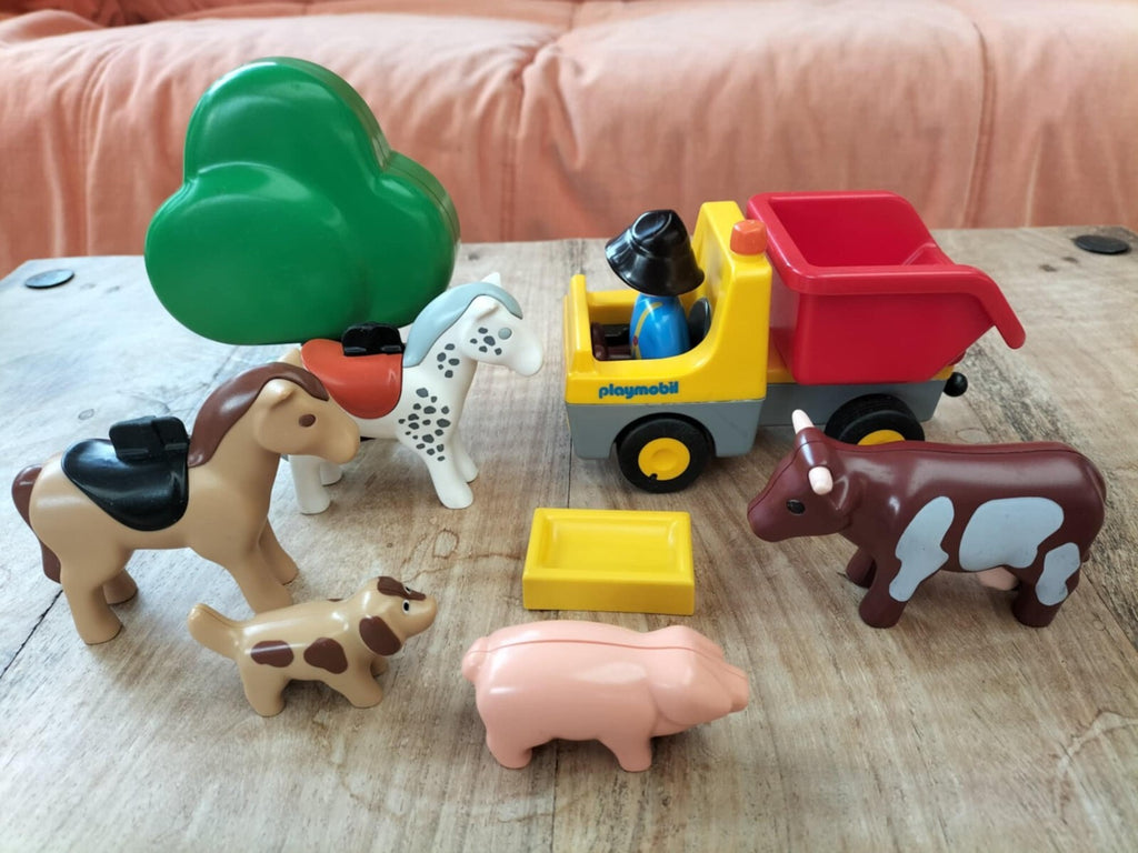 Playmobil 123: Set of 5 farm animals + farmer + tree + dump truck