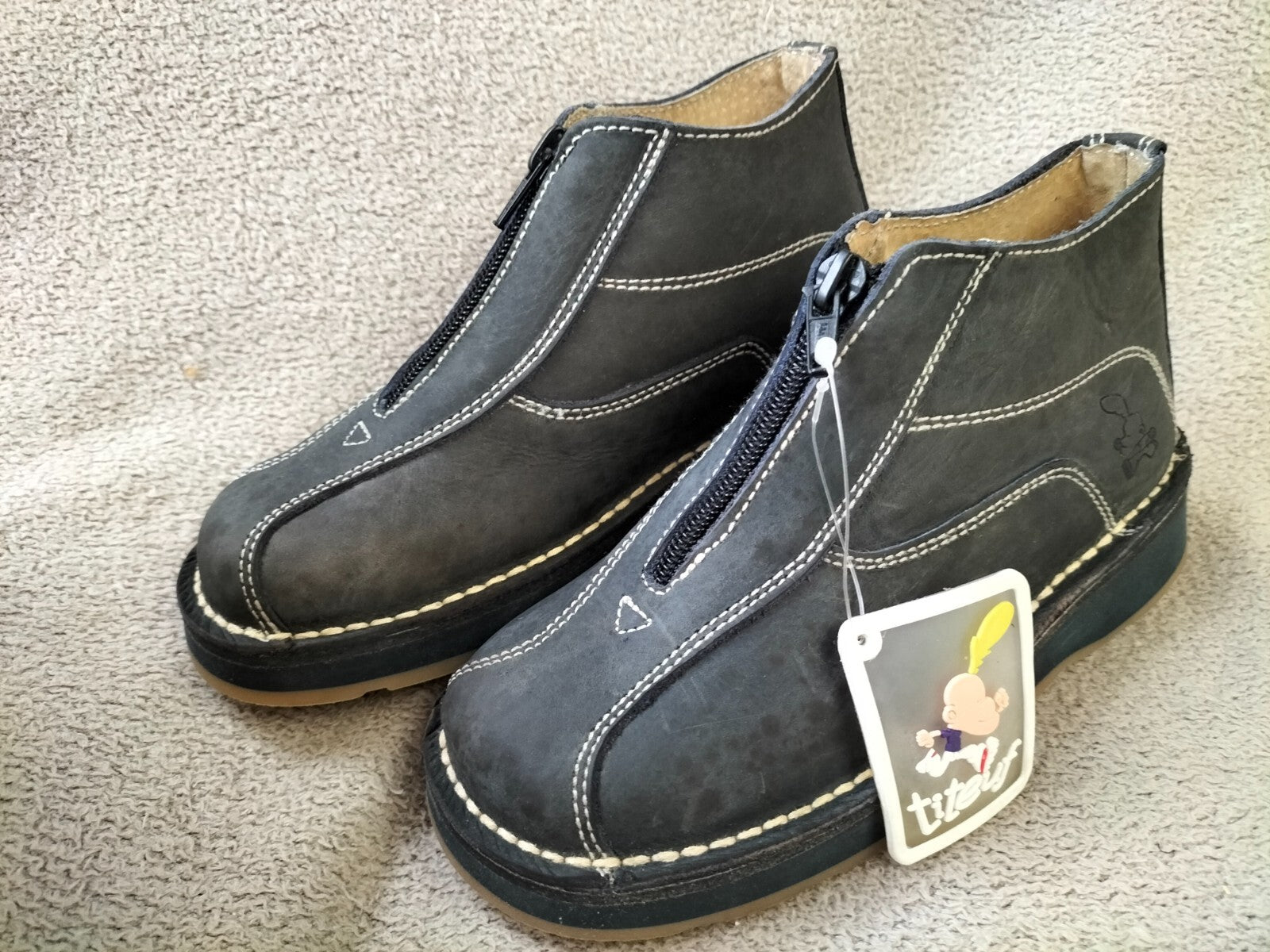 TITEUF ankle boots, size 32 (new price €37)