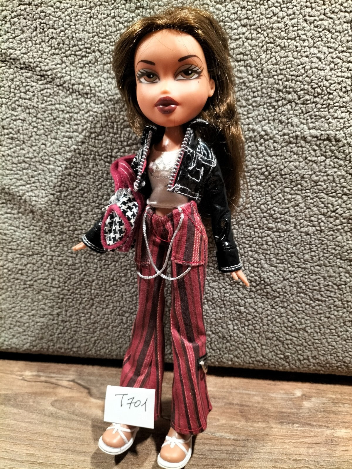 BRATZ Doll No. T701: Yasmine - 25cm