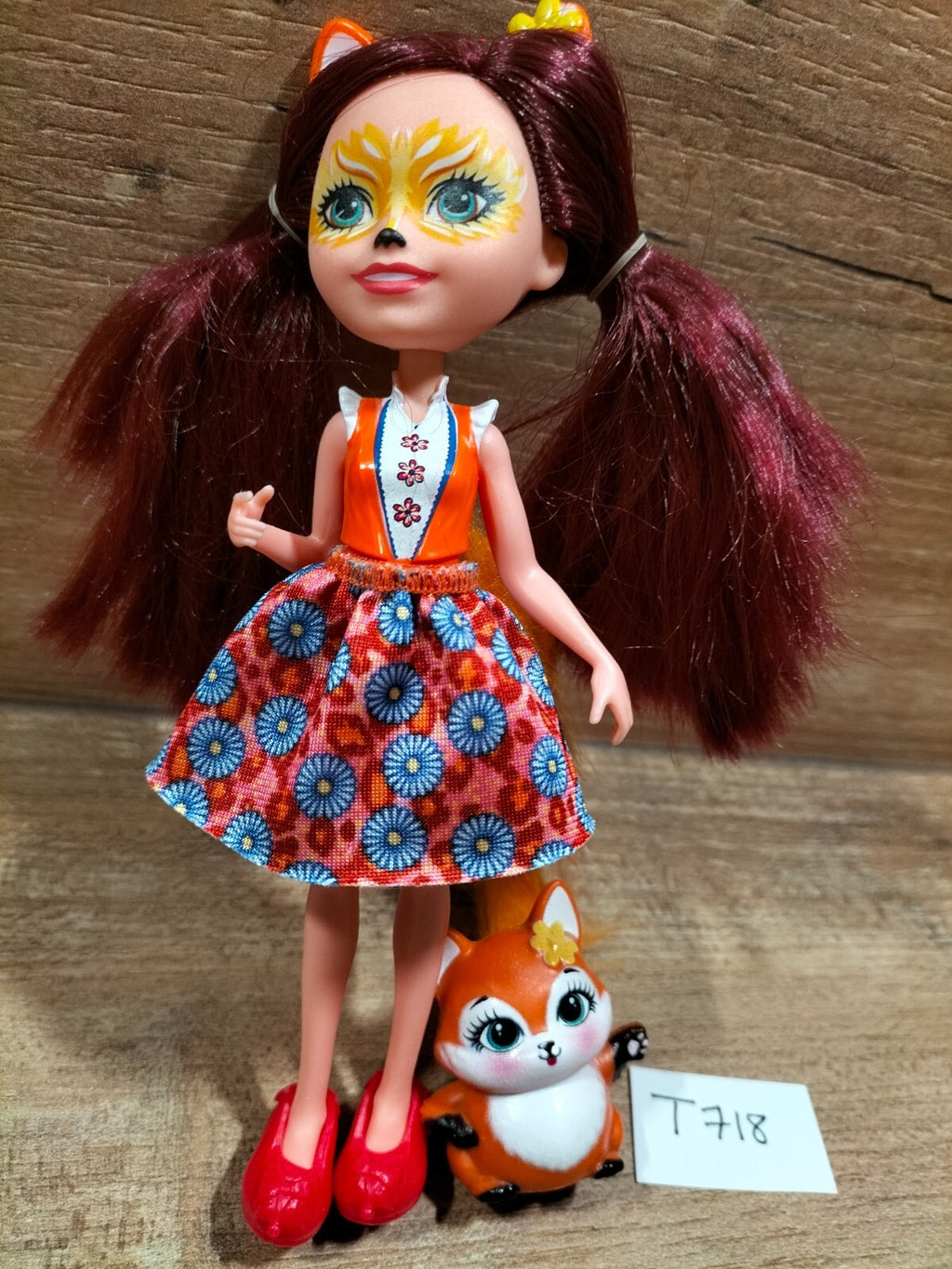 Doll No. T718: Felicity Fox Enchantimals Mattel fox - 15 cm