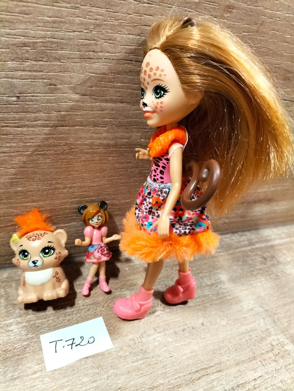 Doll No. T720: Cherish Cheetah Enchantimals Mattel - 15 cm