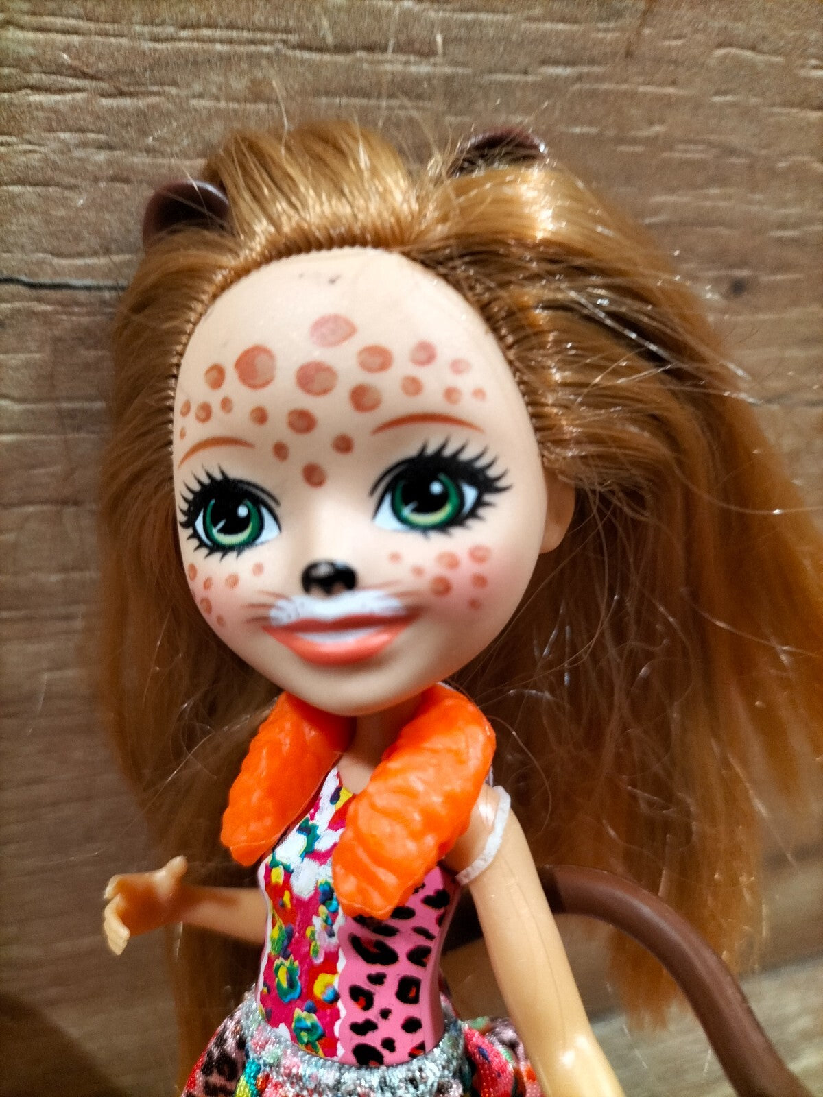 Doll No. T720: Cherish Cheetah Enchantimals Mattel - 15 cm