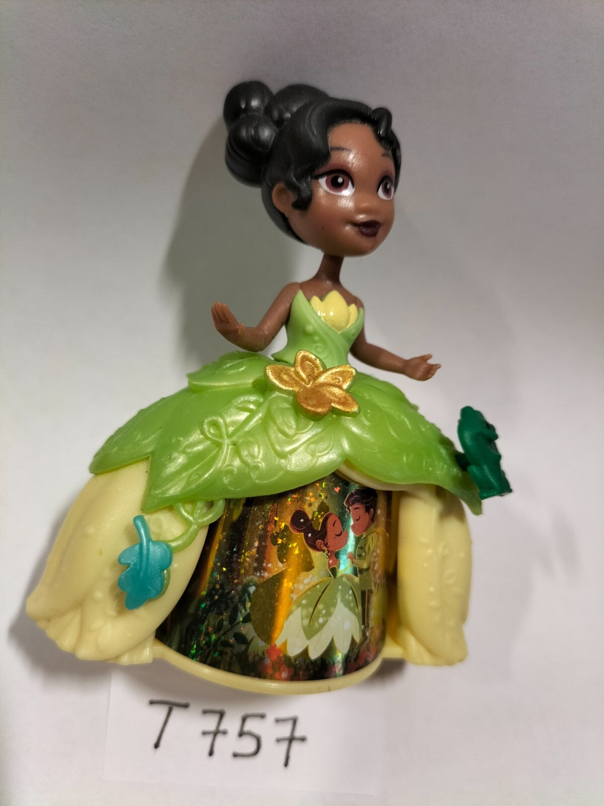 Figurine T757 Tiana DISNEY Princess &amp; the frog Little kingdom 8cm rotating dress