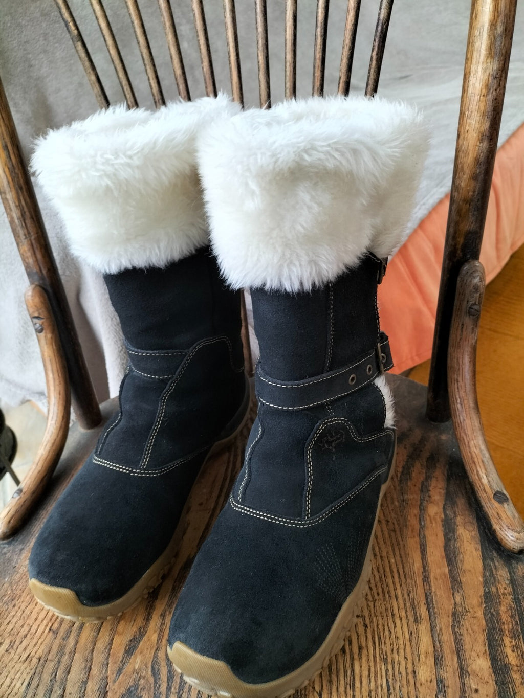 Salomon LHASA Women's Suede Winter Boots, Size 37 (Rare)