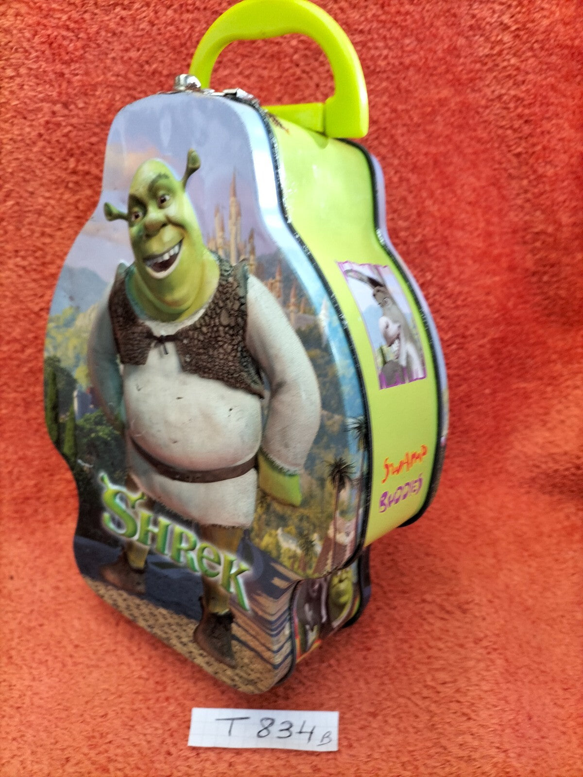 Choose between T834A or T834B figurine: Shrek Dreamworks metal lunchbox (15x20cm)