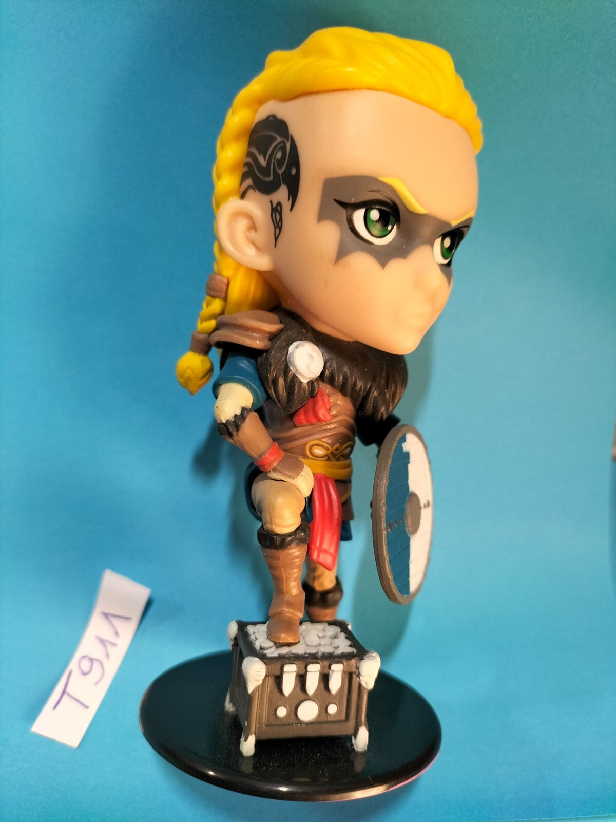 Figurine T911: Eivor Assassin's creed Valhalla 10.5cm Ubisoft