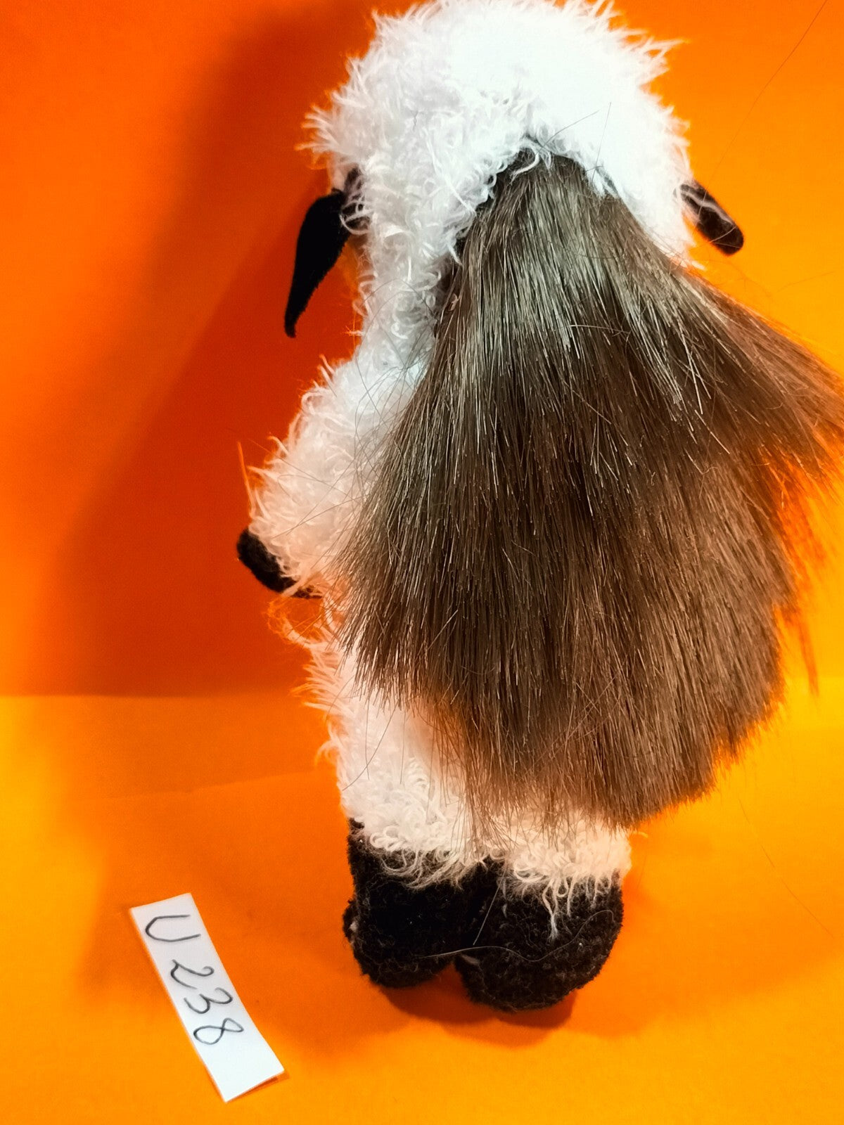 Figurine U238: Barbie doll Kelly Spring Cutie Becky Lamb easter doll Mattel