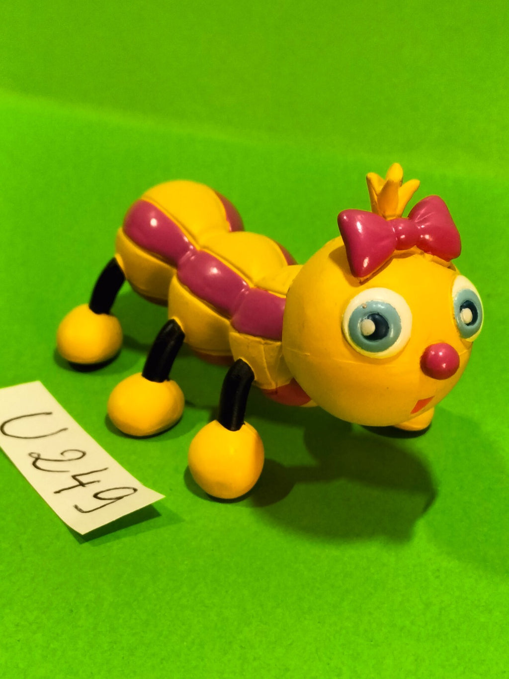 Figurine U249: Camille the Caterpillar 6cm The Funny Little Creatures Plastoy 2003