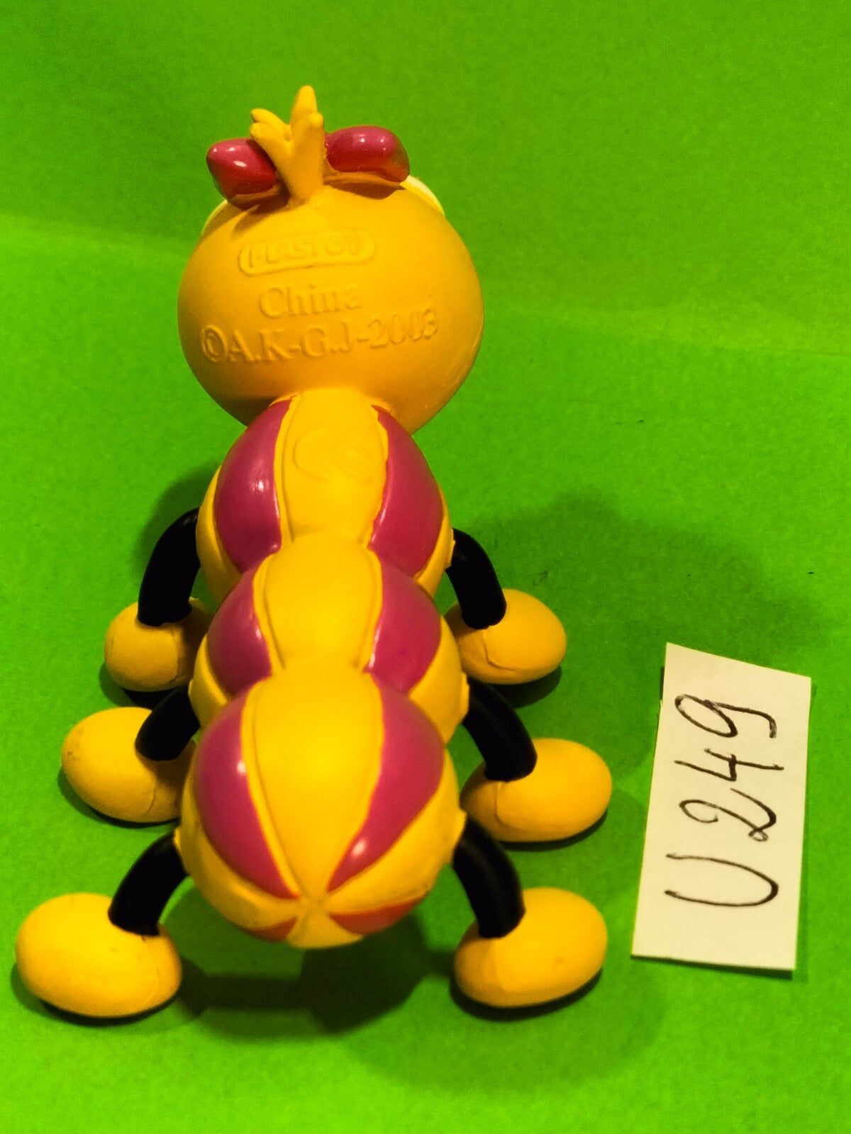 Figurine U249: Camille the Caterpillar 6cm The Funny Little Creatures Plastoy 2003