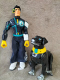Action-Man AM40: Toxic Dog K900 ATOM Mecha bionic cyber dog Hasbro 2006