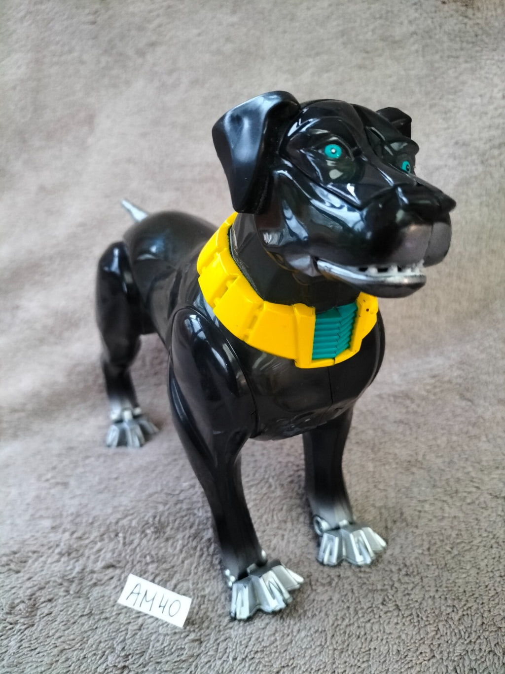 Action-Man AM40: Toxic Dog K900 ATOM Mecha bionic cyber dog Hasbro 2006