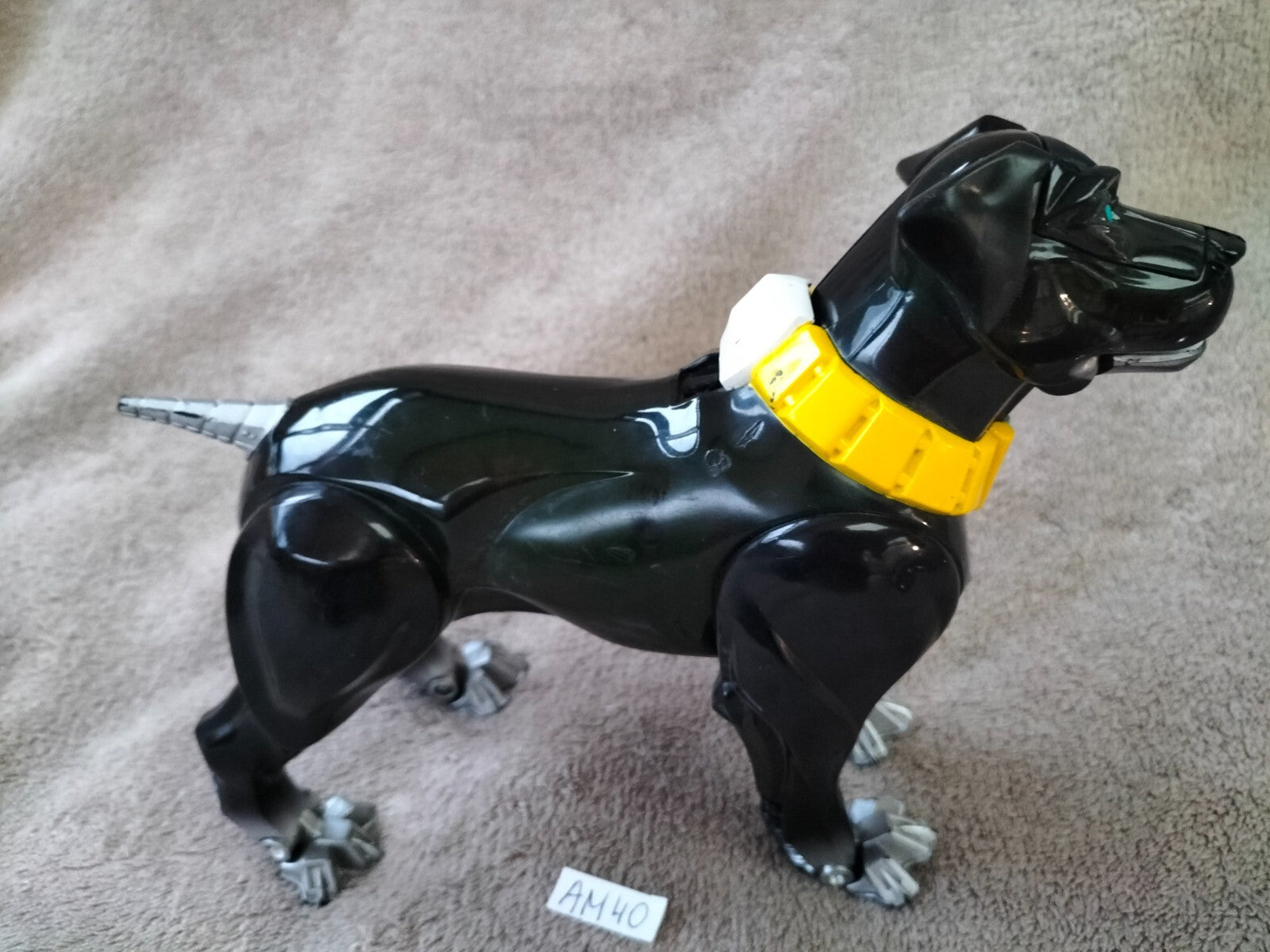 Action-Man AM40: Toxic Dog K900 ATOM Mecha bionic cyber dog Hasbro 2006