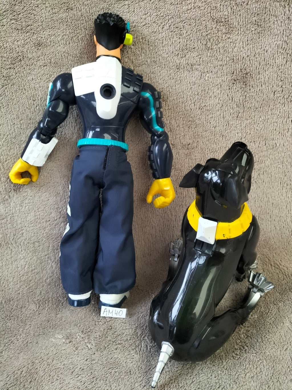 Action-Man AM40: Toxic Dog K900 ATOM Mecha bionic cyber dog Hasbro 2006