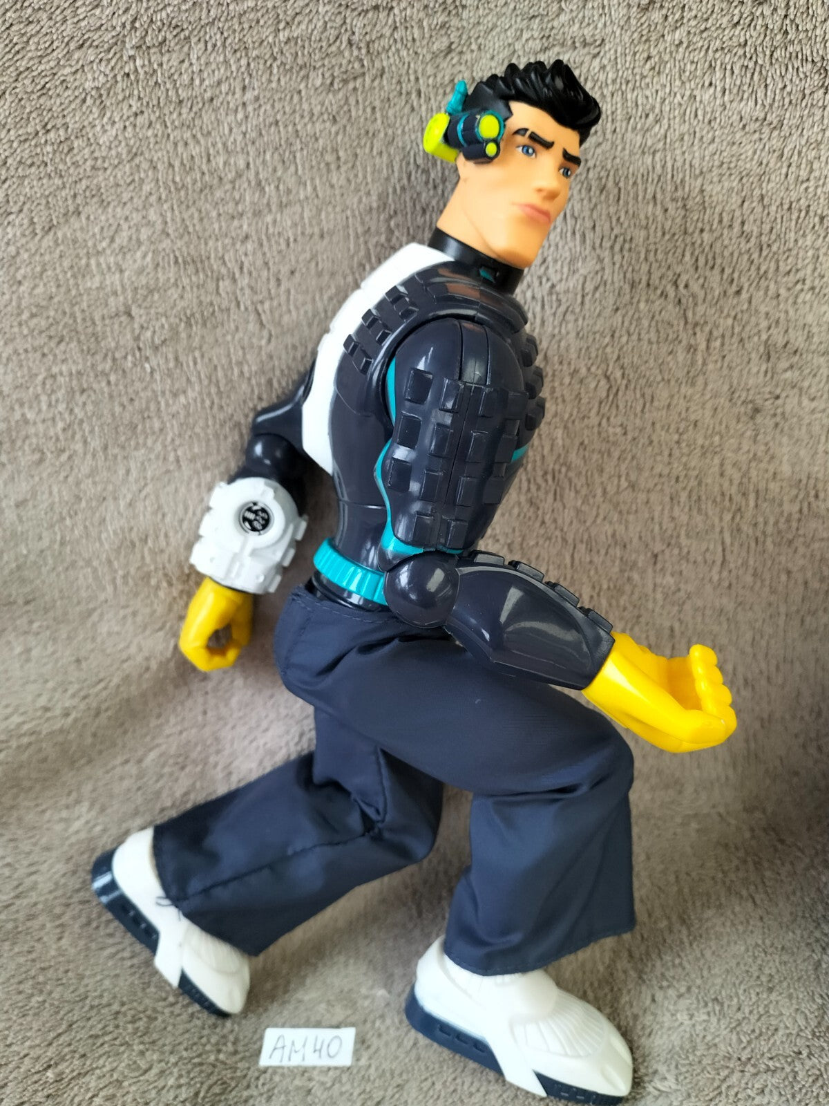 Action-Man AM40: Toxic Dog K900 ATOM Mecha bionic cyber dog Hasbro 2006