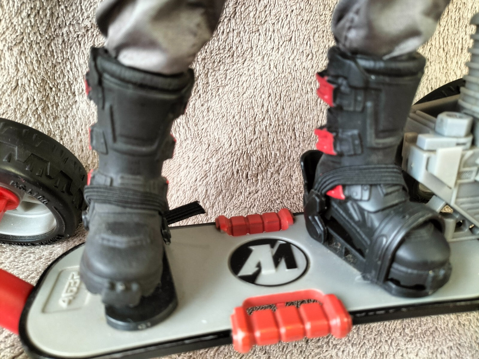 Action-Man AM55: extreme skateboard 1999