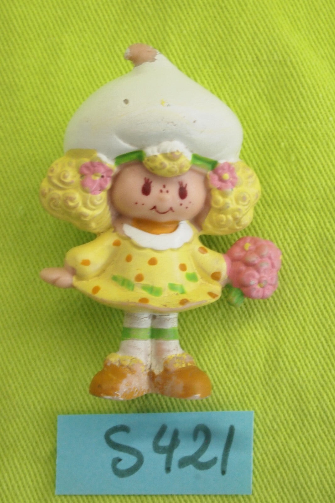 Strawberry Shortcake Figurine #S421
