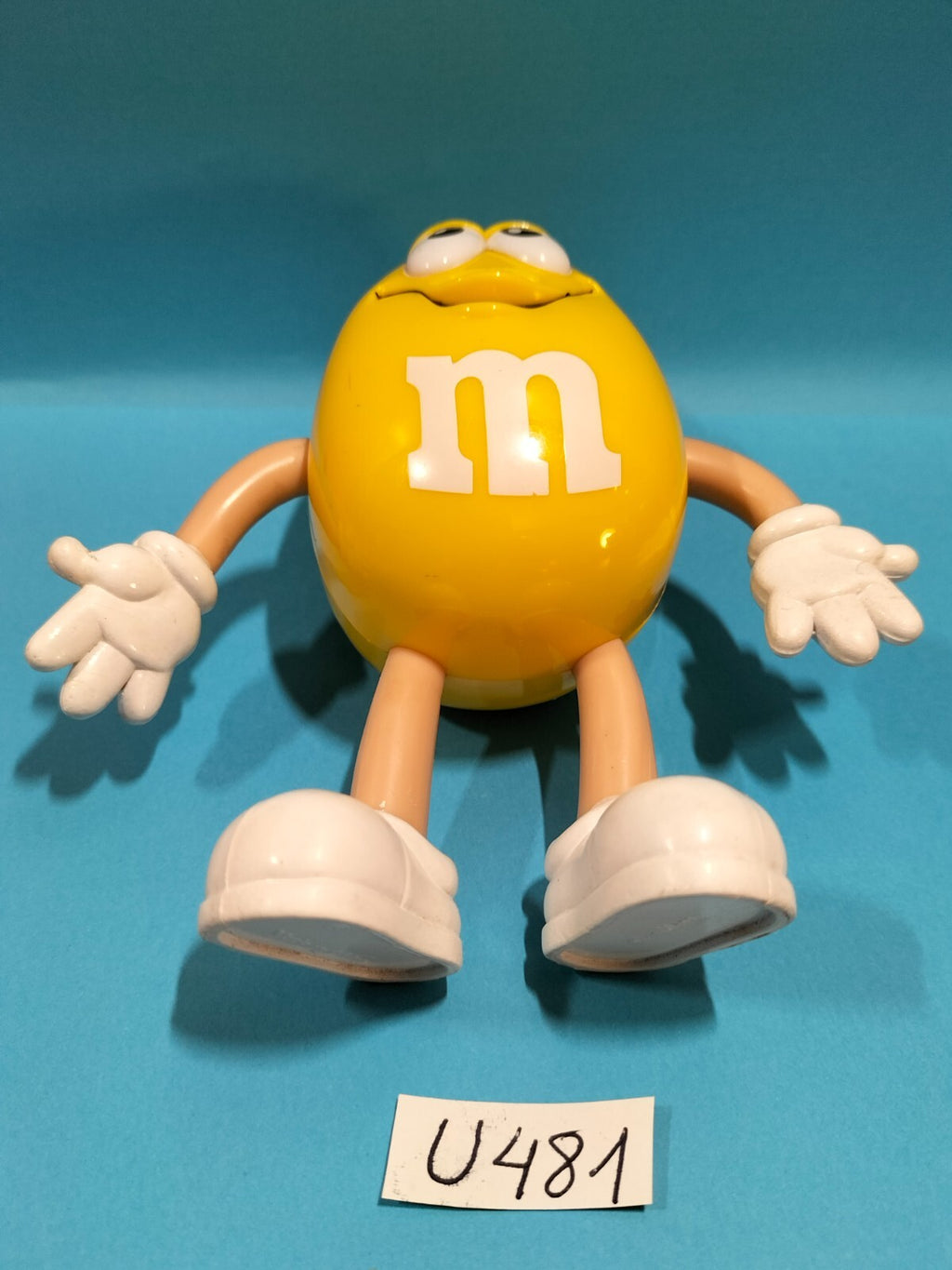 Figurine U481: M&amp;M's yellow flexible Bendable 10.5cm Mars
