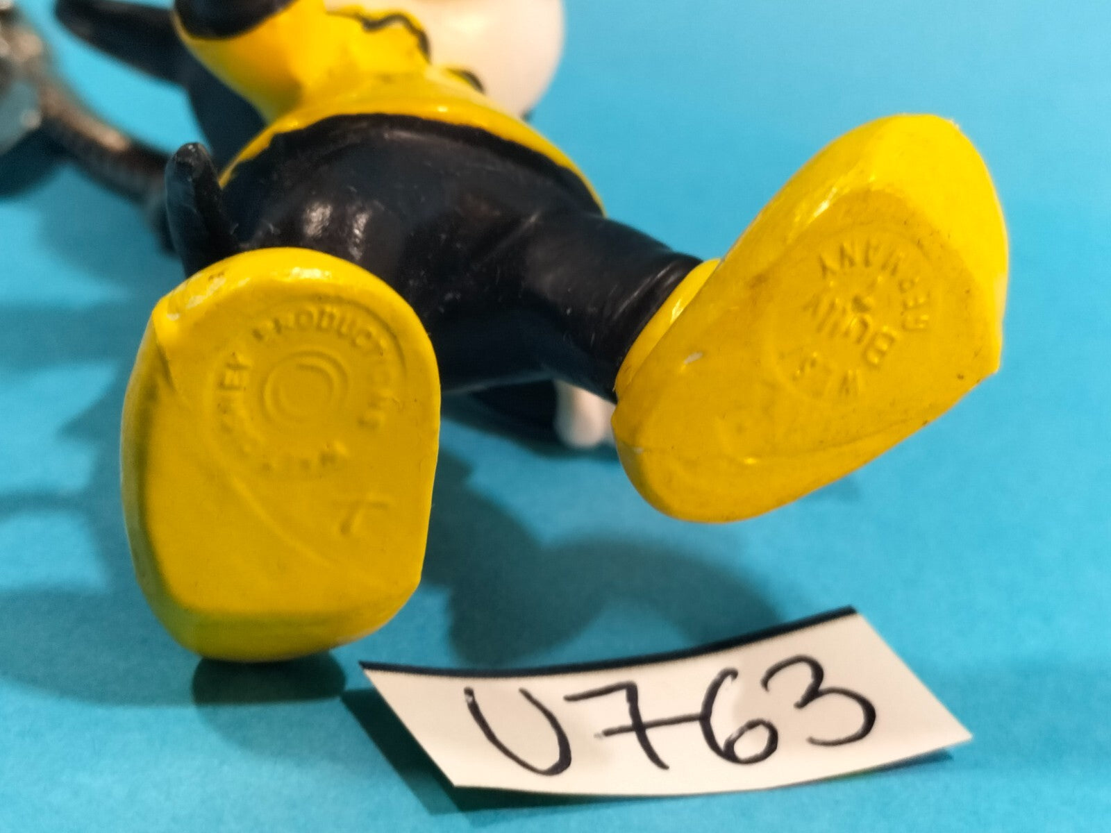 Figurine U763: Mickey Mouse Keychain 5.5cm Disney Bully