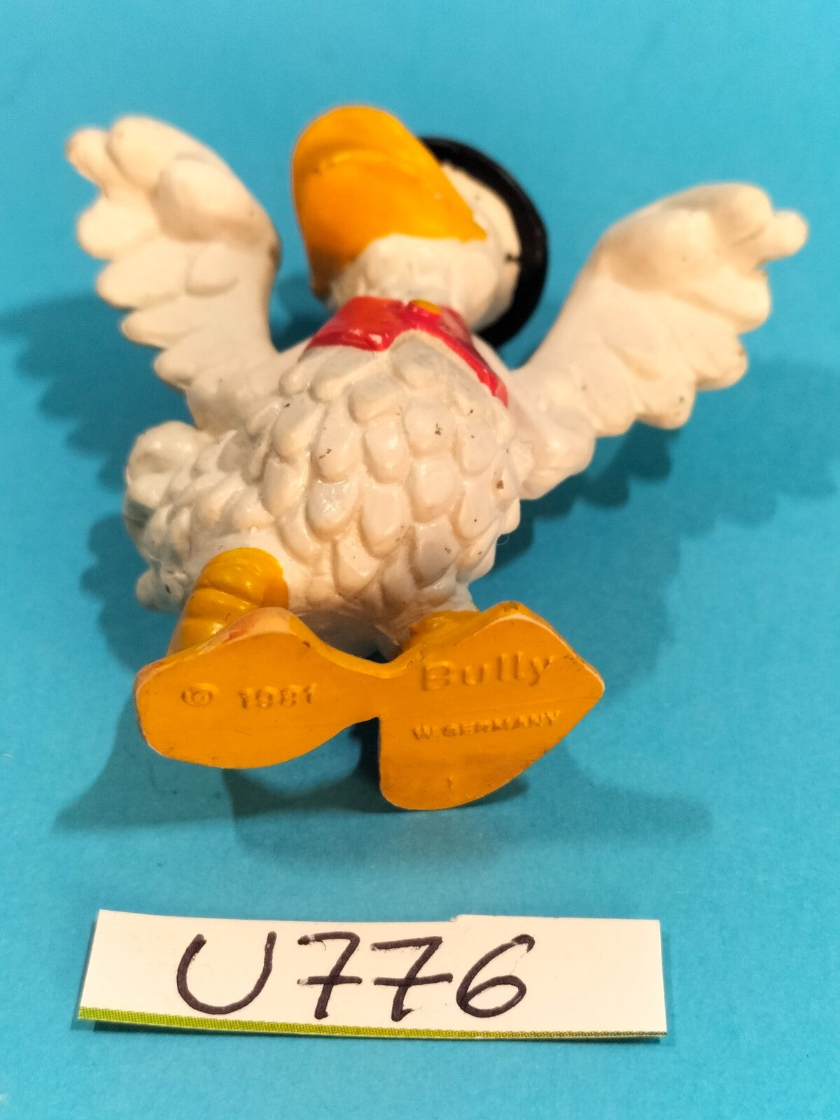 Figurine U776: Dancing duck 5cm Dancing duck Bully 1981 West Germany