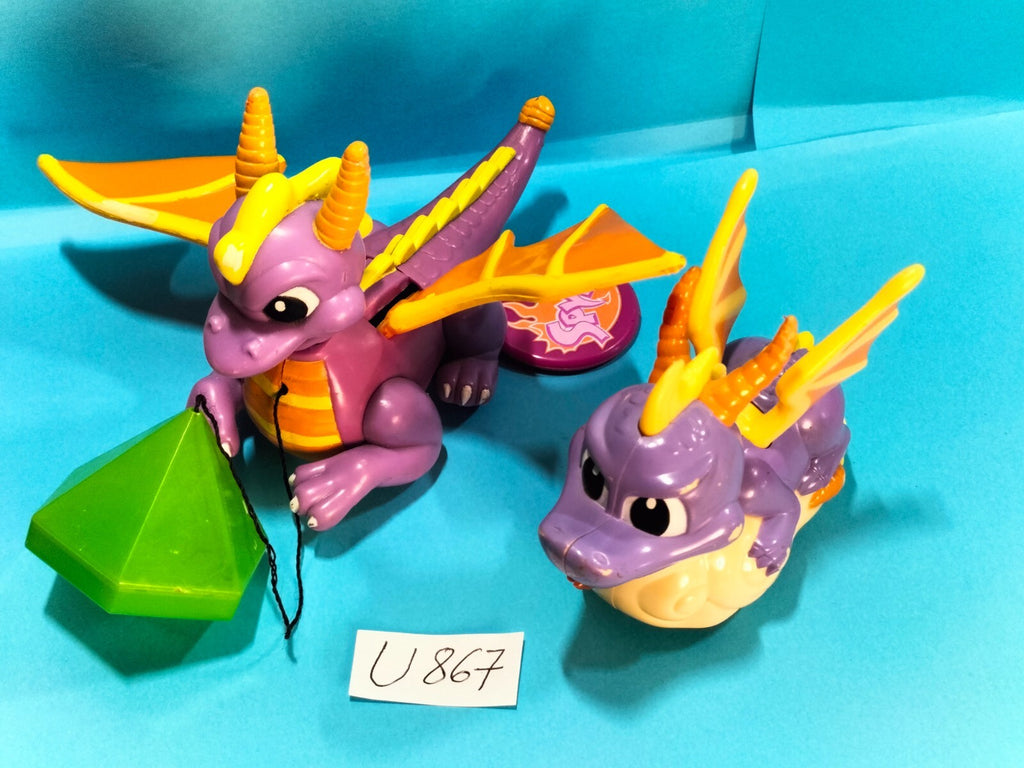 Lot U867: 2 Dragon Spyro figurines 10-12 cm Taco Bell...