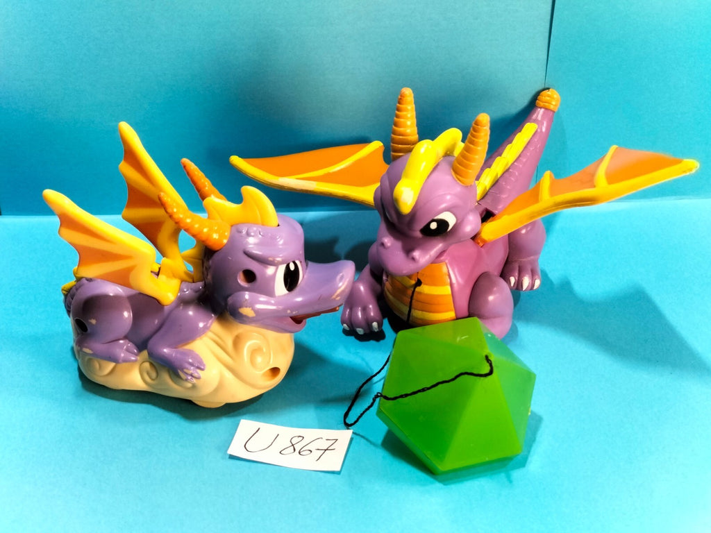Lot U867: 2 Dragon Spyro figurines 10-12 cm Taco Bell...