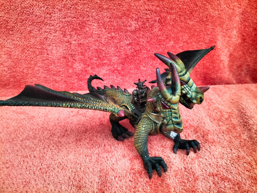 Lot V053: Volcano &amp; Dragon Fire Mountain 9882 Mega Bloks, almost complete, rare