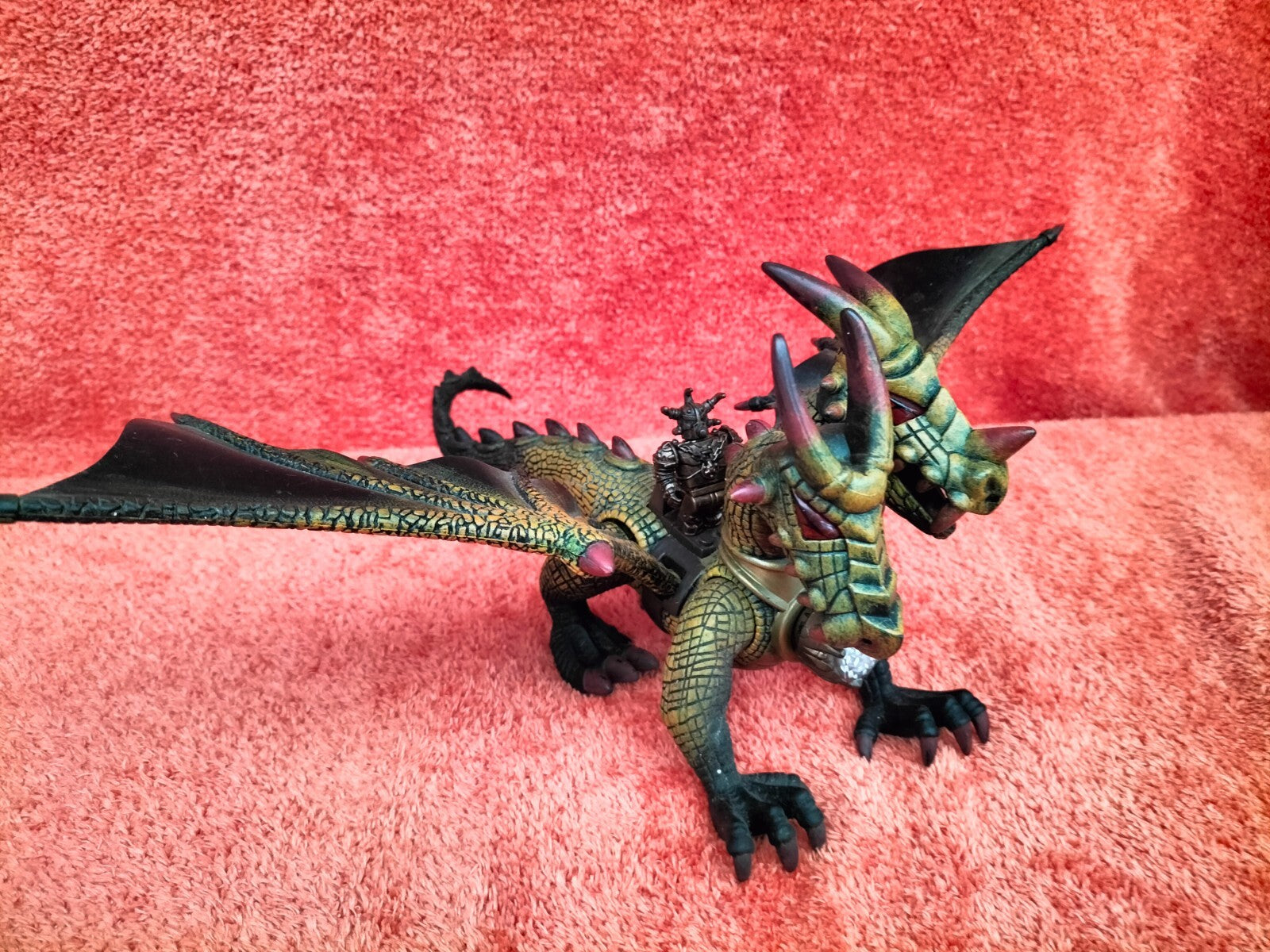 Lot V053: Volcano &amp; Dragon Fire Mountain 9882 Mega Bloks, almost complete, rare