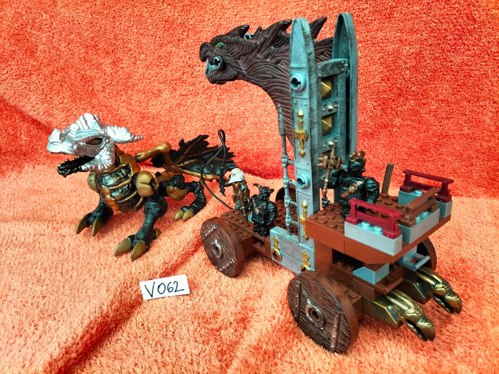 Lot V062: Dragon wizard strong Mega Bloks 9806