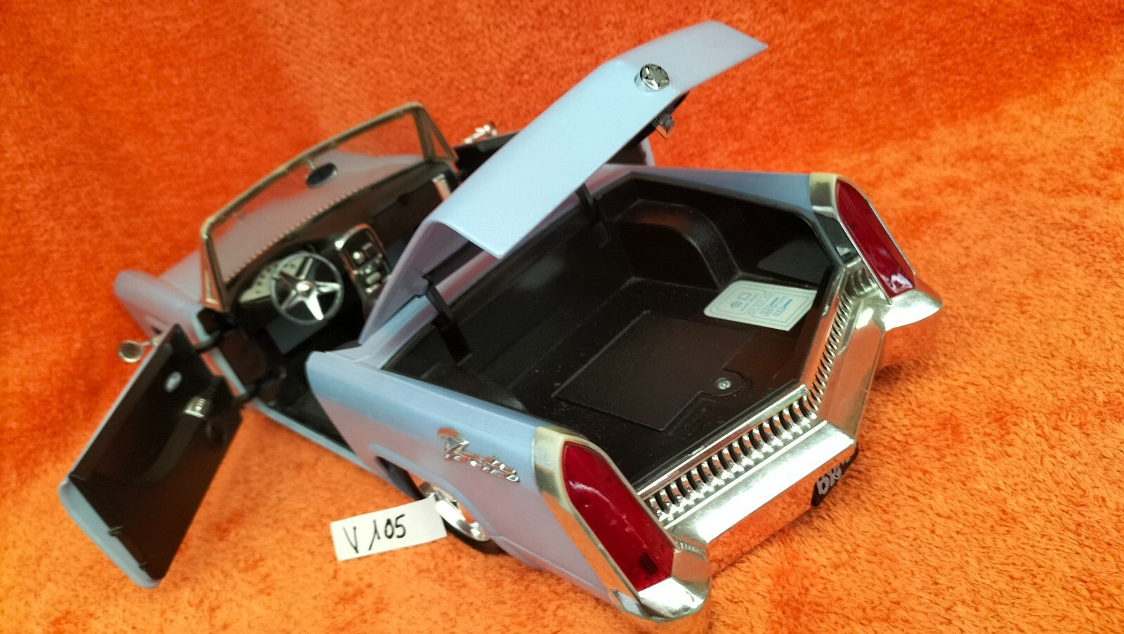 Lot V105: 2002 Bratz Cadillac Convertible Car with FM Radio 45x20cm