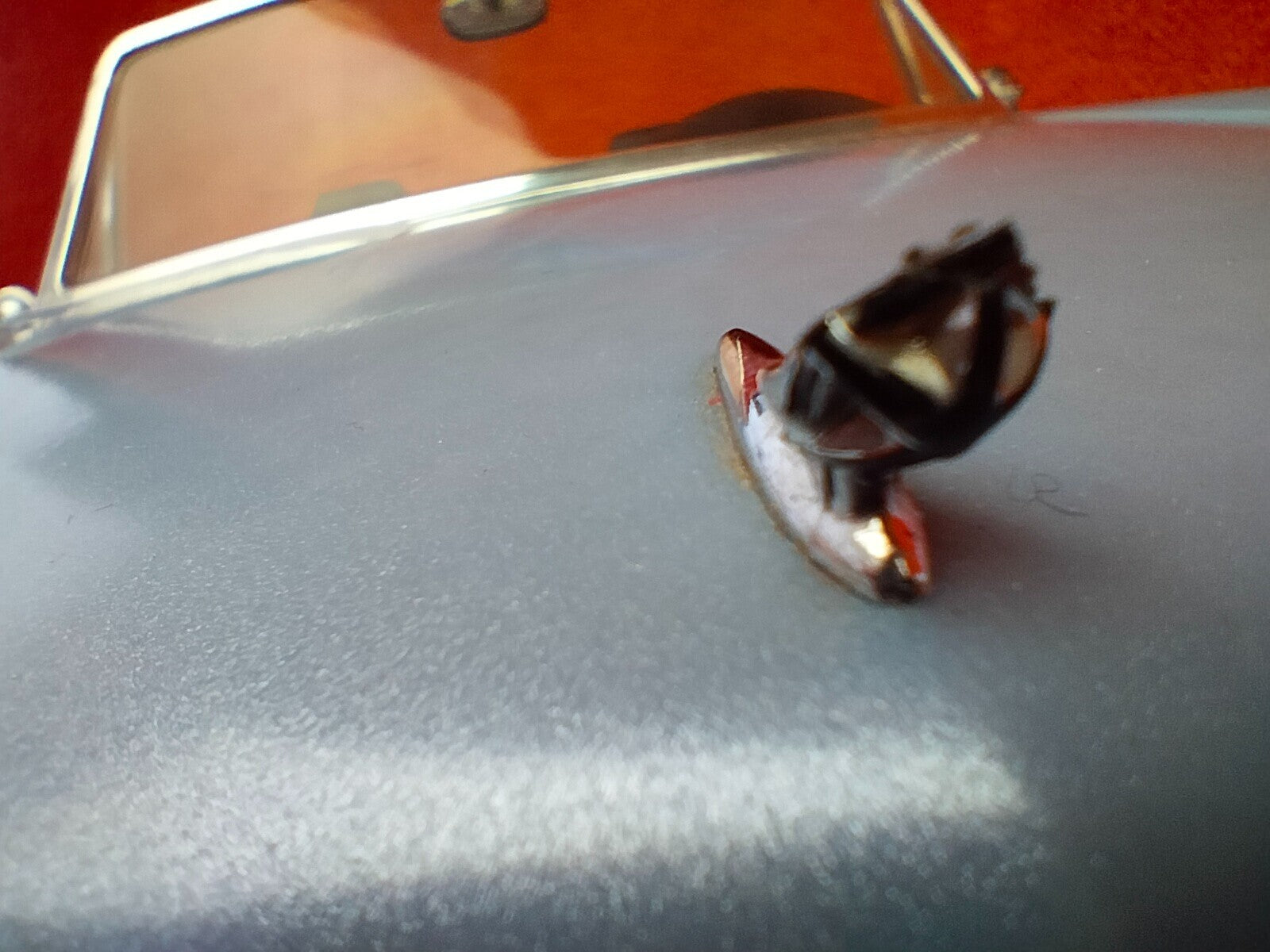 Lot V105: 2002 Bratz Cadillac Convertible Car with FM Radio 45x20cm