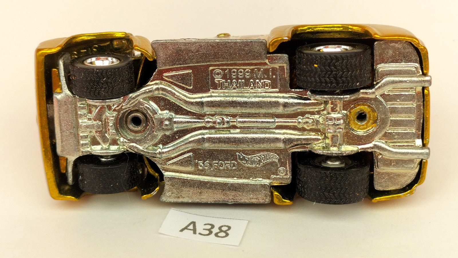 Car A38 Hot Wheels 56 Ford F-100 Dream Halloween 2005 Mattel Thailand 1998