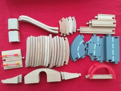 Lot No. A01 Imaginarium Railway wooden train and car set, 150 cm x 100 cm