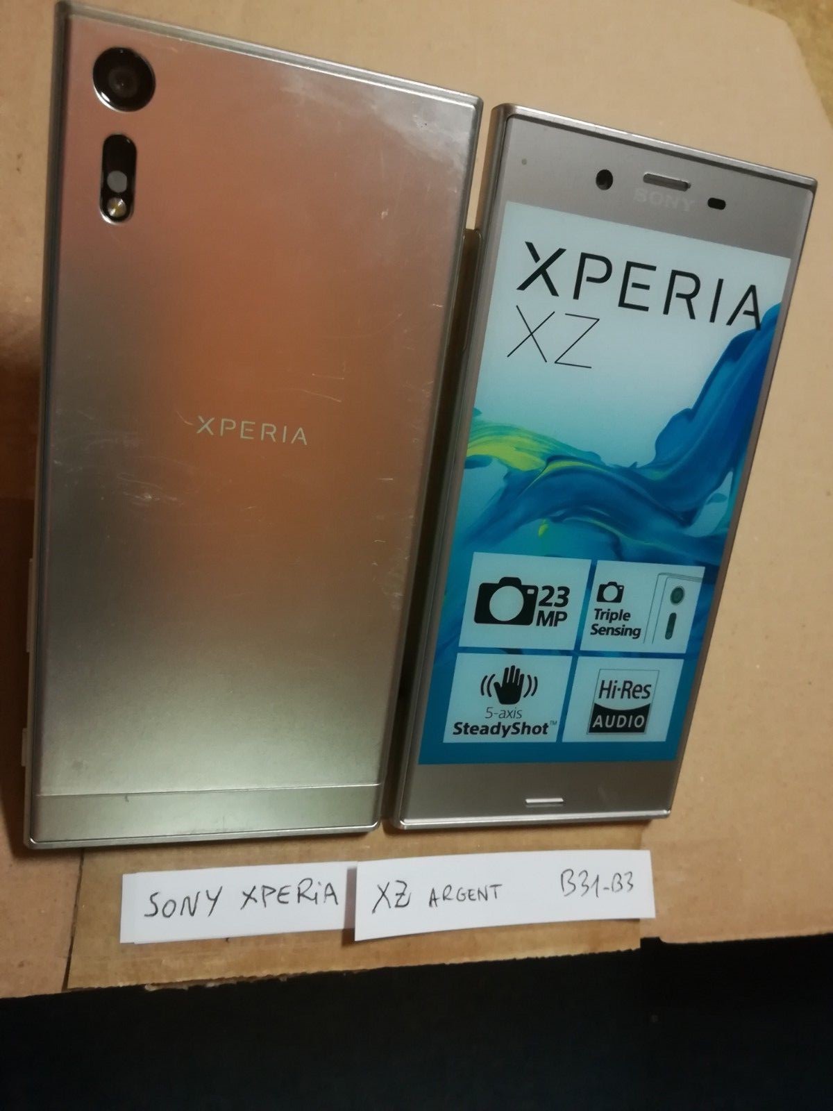 Dummy mobile phone/smartphone No. B31-B3: Sony Xperia XZ silver
